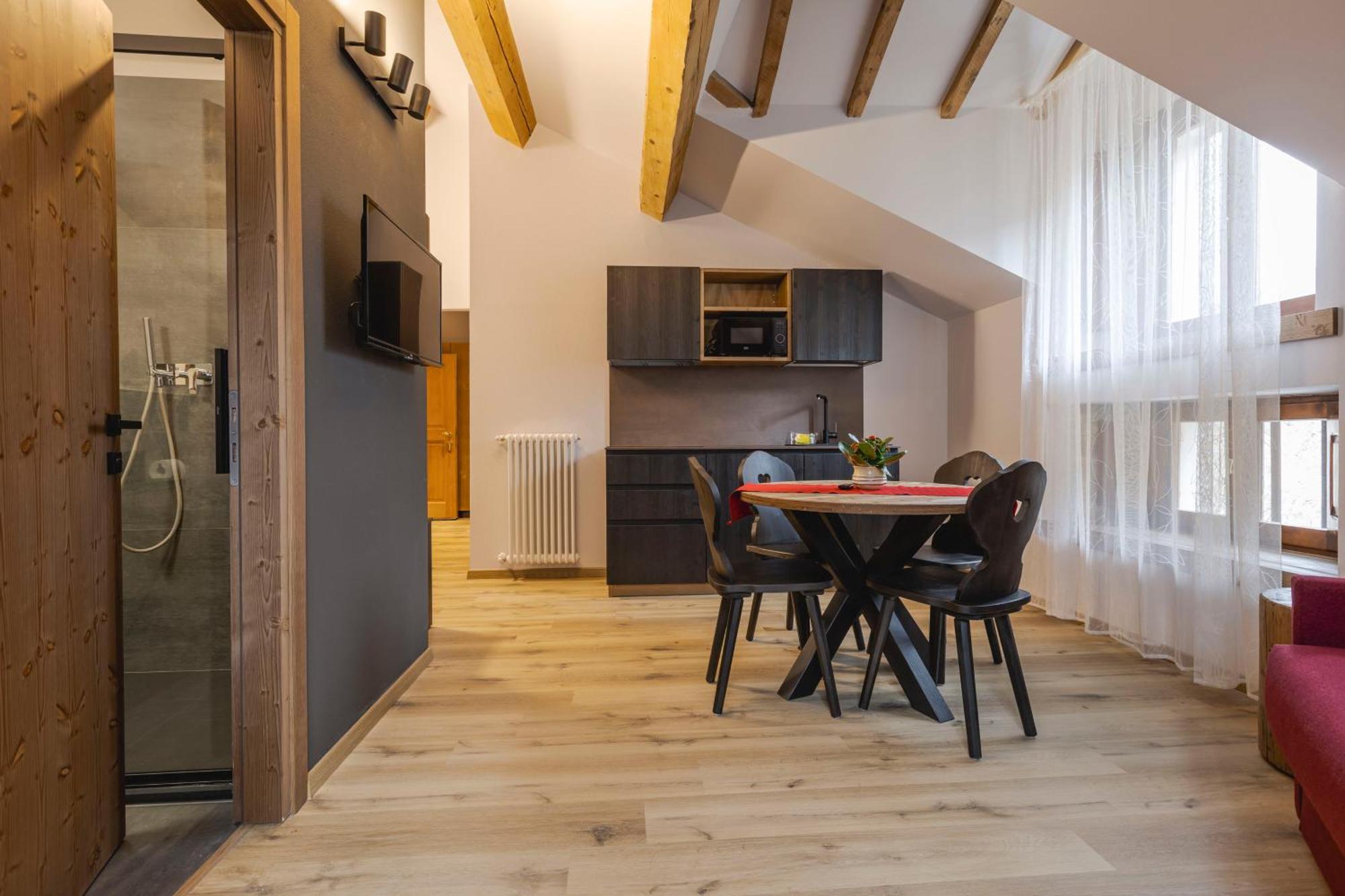 Granduca Mountain Wellness Apartments קמפיניה מראה חיצוני תמונה